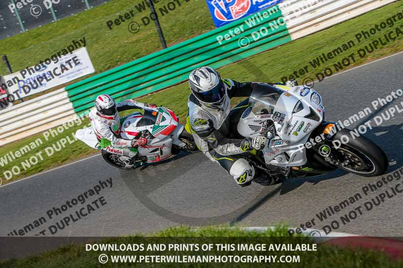 PJ Motorsport Photography 2018;enduro digital images;event digital images;eventdigitalimages;mallory park;mallory park photographs;mallory park trackday;mallory park trackday photographs;no limits trackdays;peter wileman photography;racing digital images;trackday digital images;trackday photos